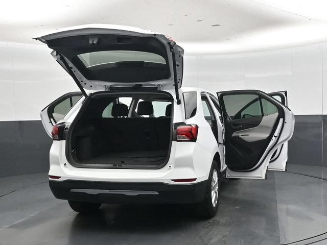 Used 2024 Chevrolet Equinox LT AWD/4WD image 52