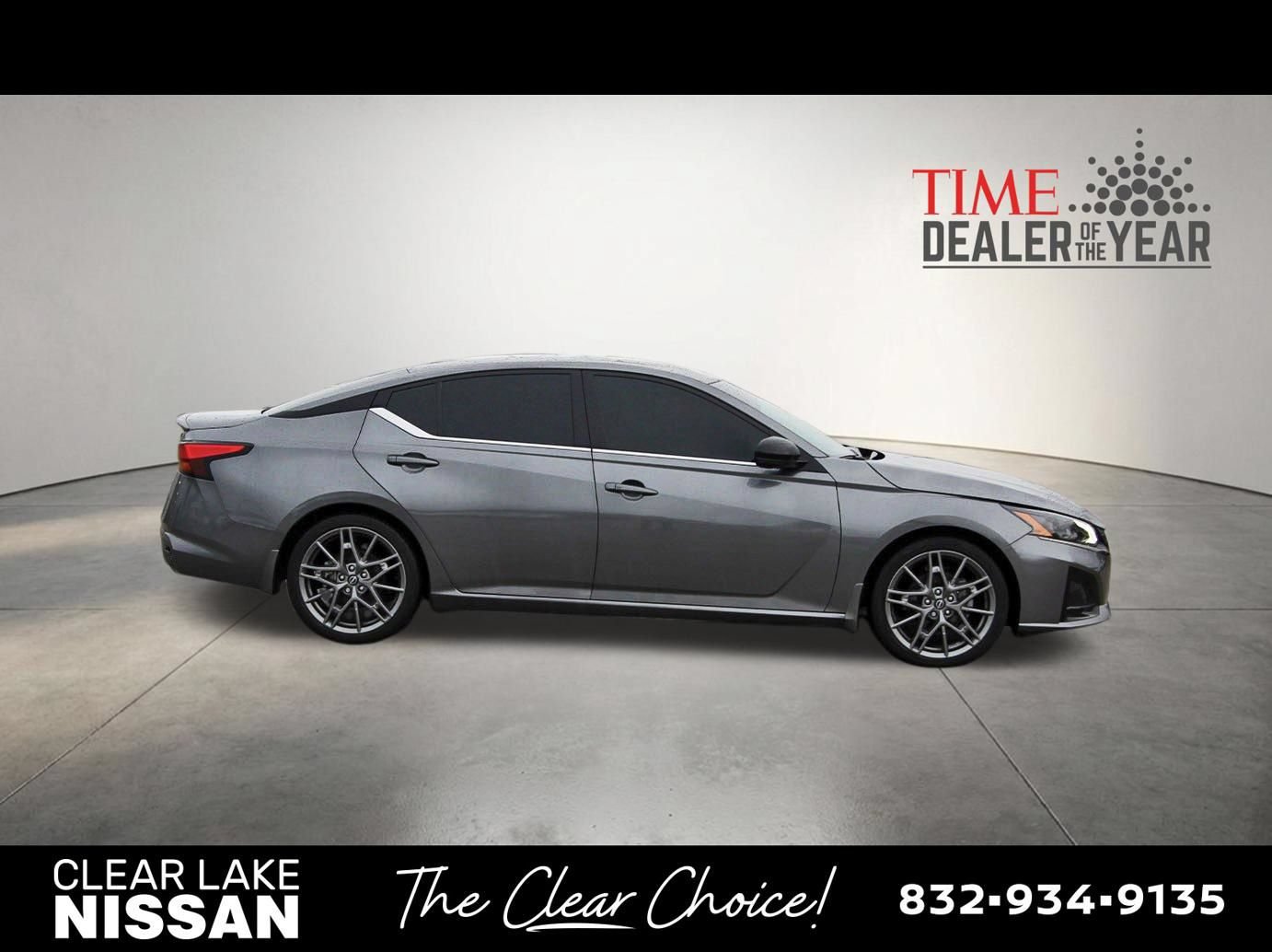 Certified 2023 Nissan Altima 2.0 SR FWD image 8