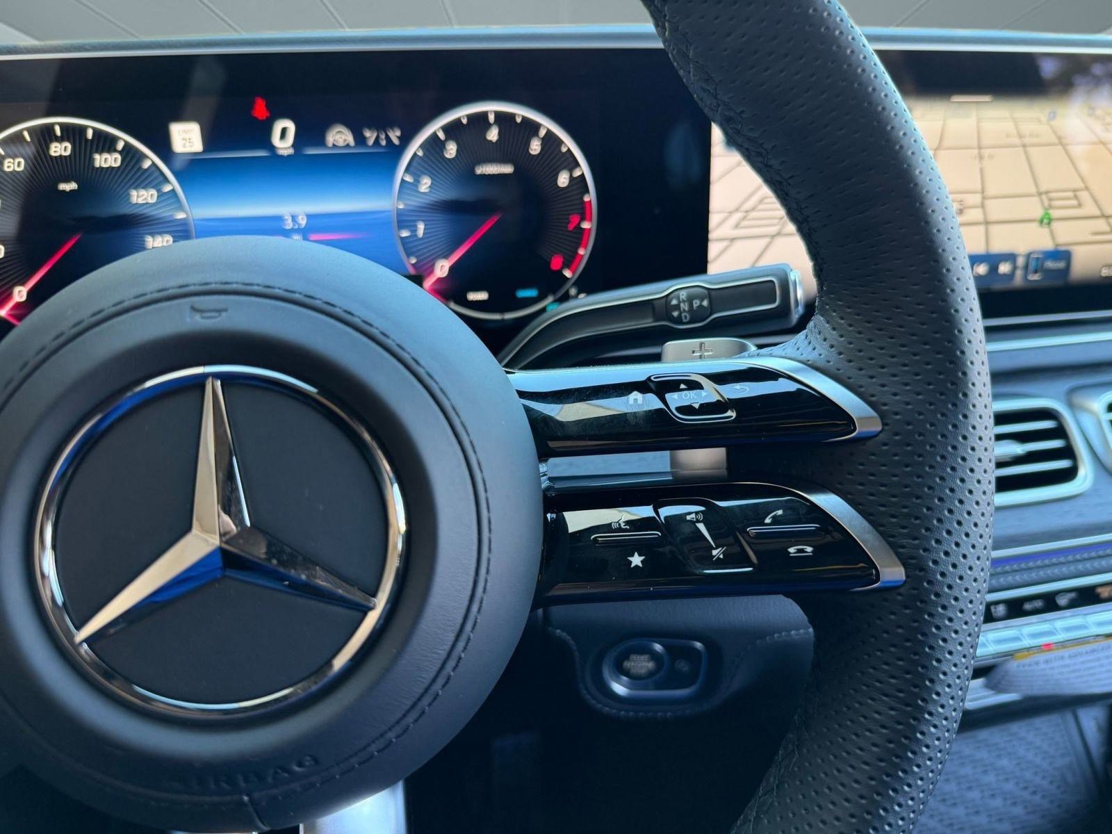 New 2026 Mercedes-Benz GLS 580 4MATIC image 25