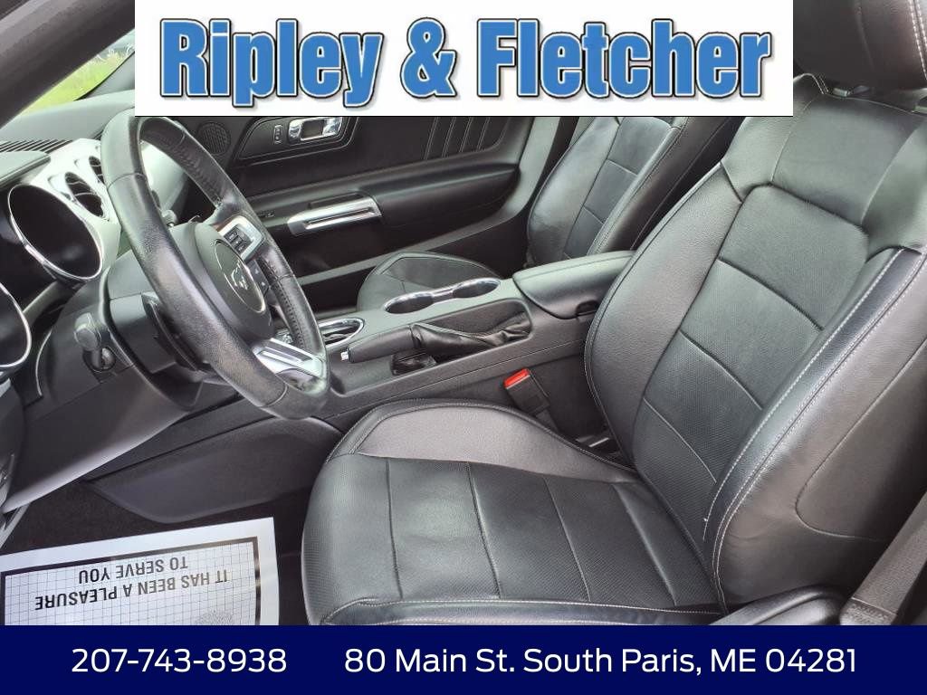 Used 2017 Ford Mustang Premium image 13