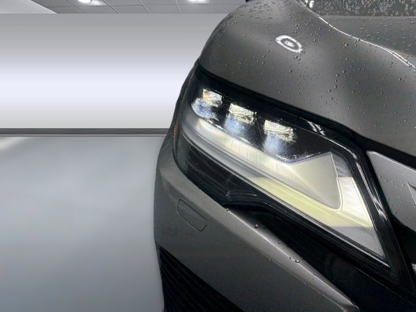 Used 2022 Lexus LX 600 4WD w/ Ultra Luxury Package image 10