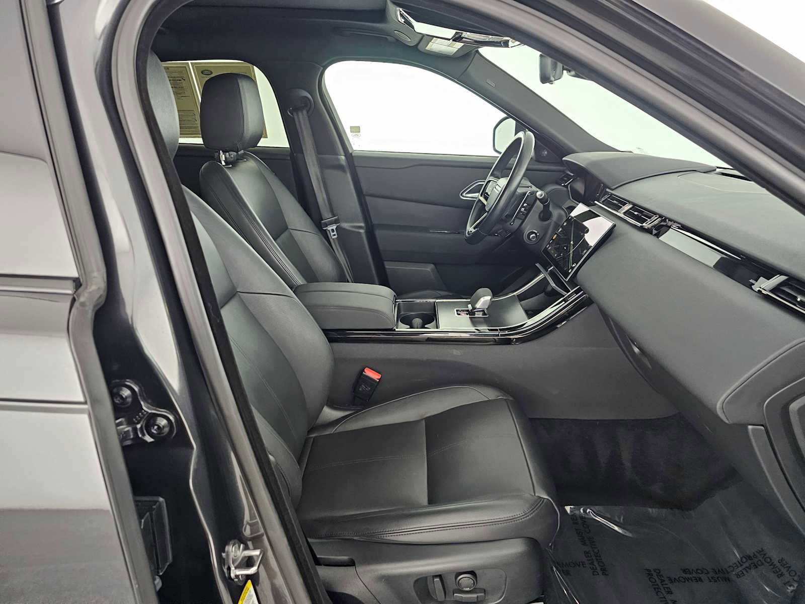 Used 2024 Land Rover Range Rover Velar Dynamic SE image 10