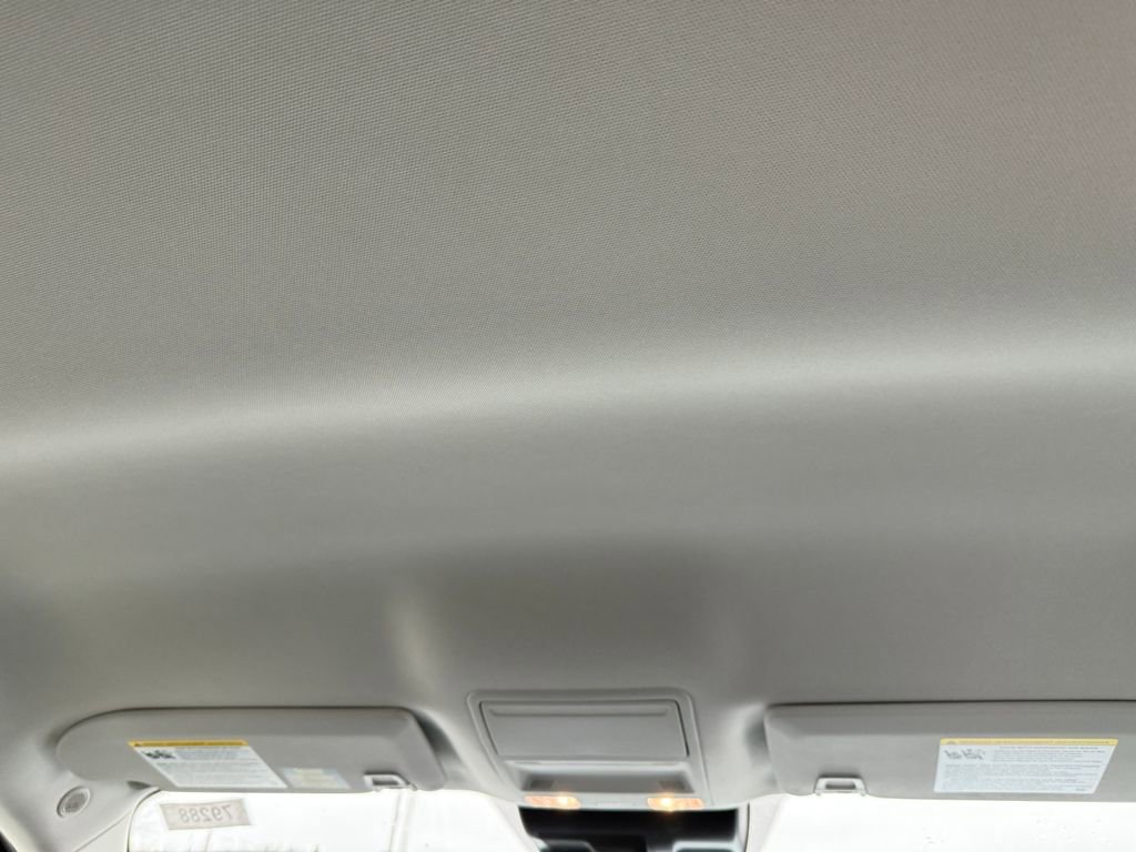 New 2025 Ford Maverick XL image 12