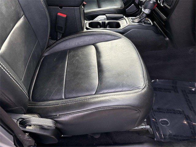 Used 2019 Jeep Wrangler Unlimited Sahara image 10