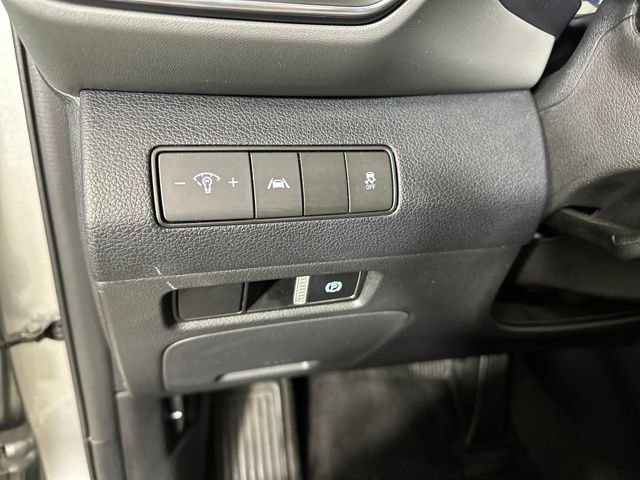 Certified 2022 Hyundai Santa Fe SEL image 19