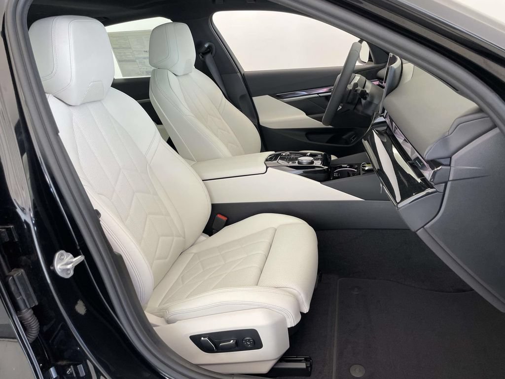 New 2027 BMW 530i xDrive w/ M Sport Package AWD/4WD image 20