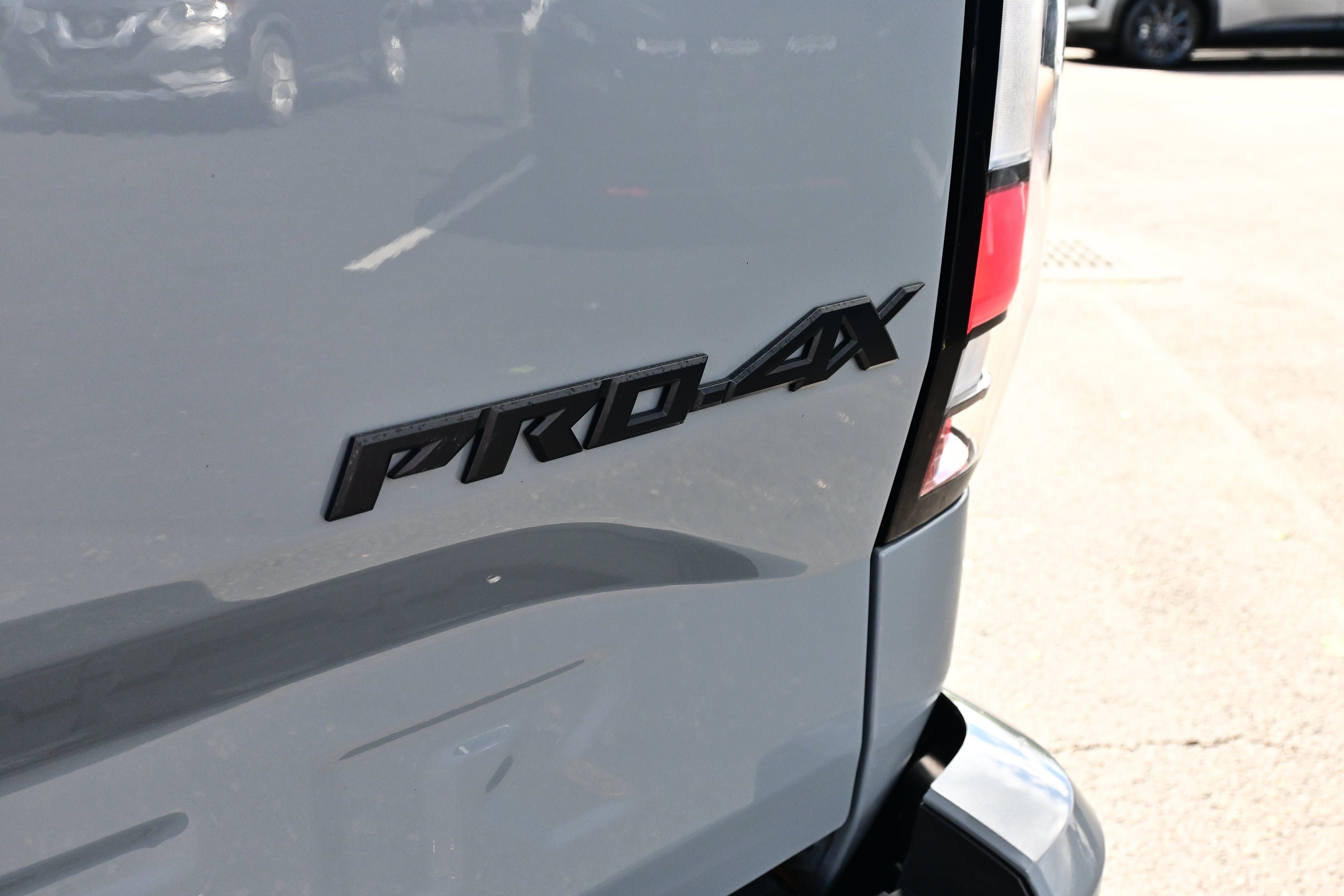 Certified 2024 Nissan Frontier PRO-4X w/ Technology Package AWD/4WD image 9