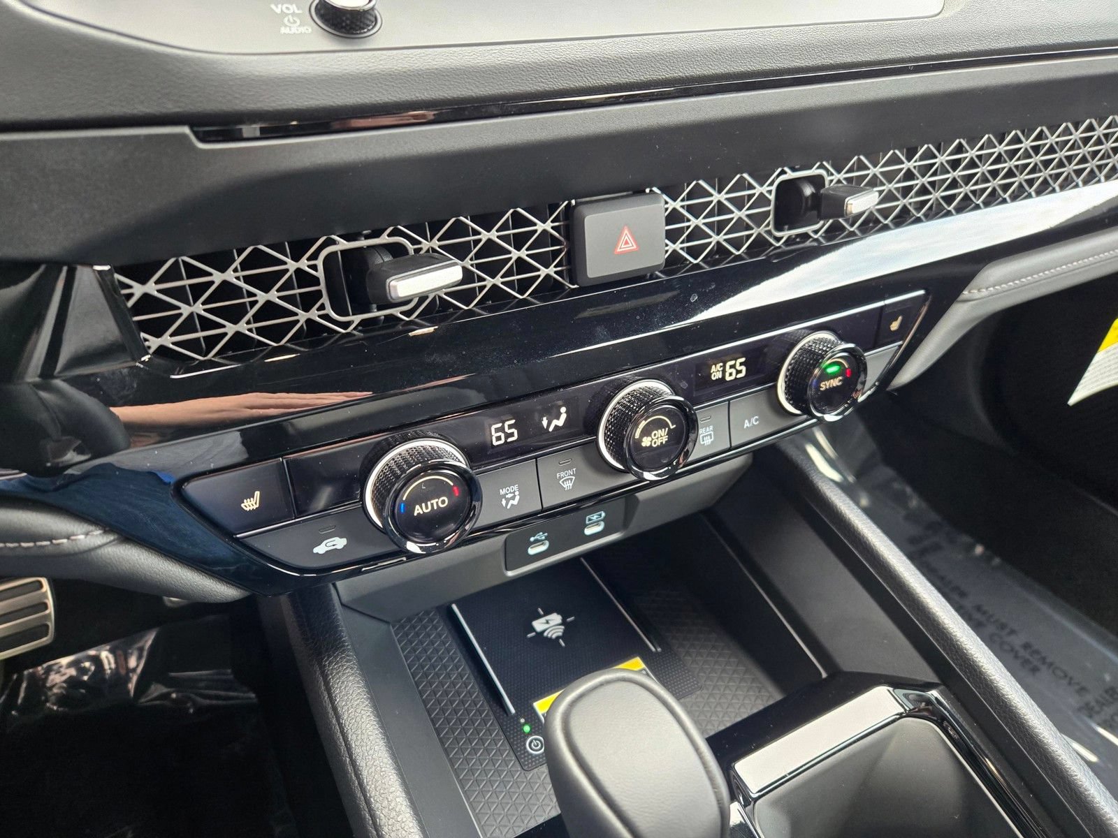 Used 2025 Honda Accord Sport image 22