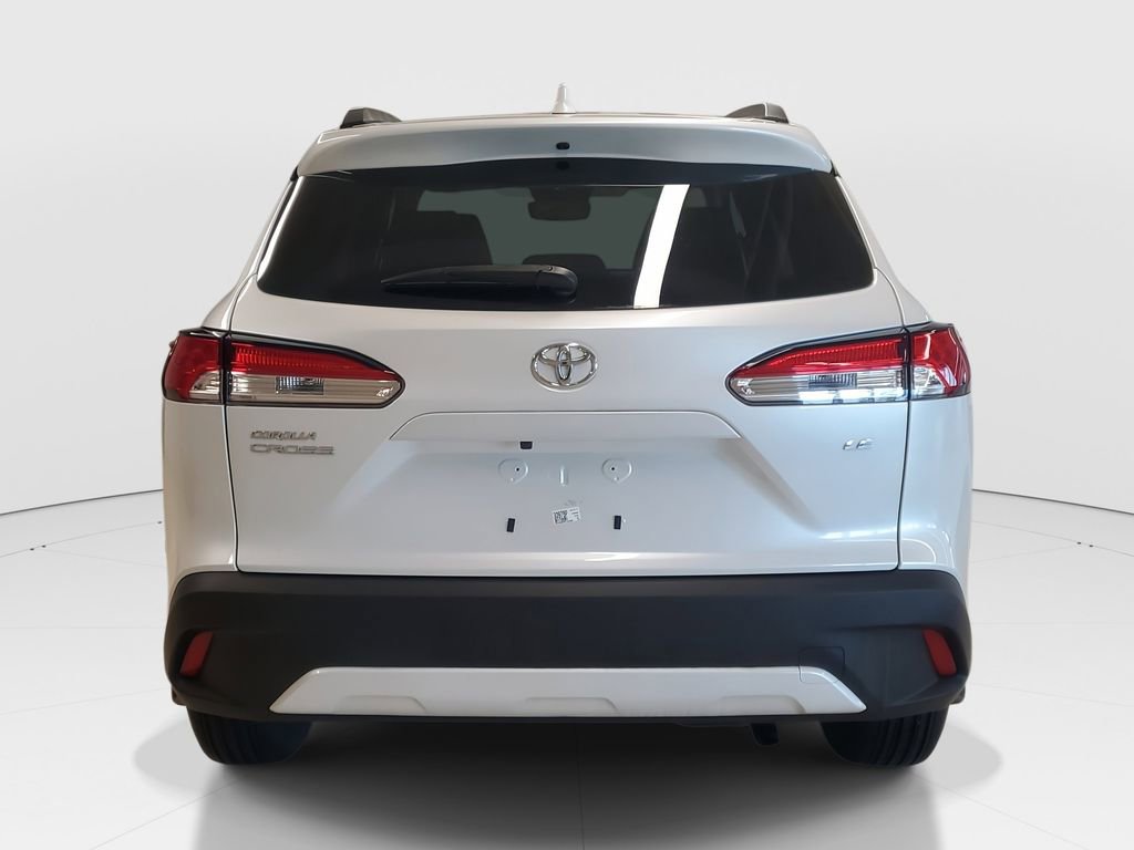 Certified 2024 Toyota Corolla Cross LE image 6