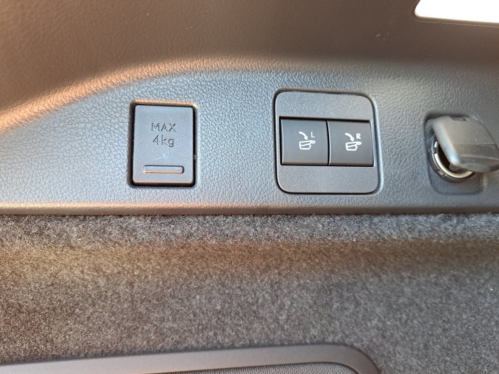 Used 2024 Lexus RX 350 Premium w/ Cold Area Package FWD image 14