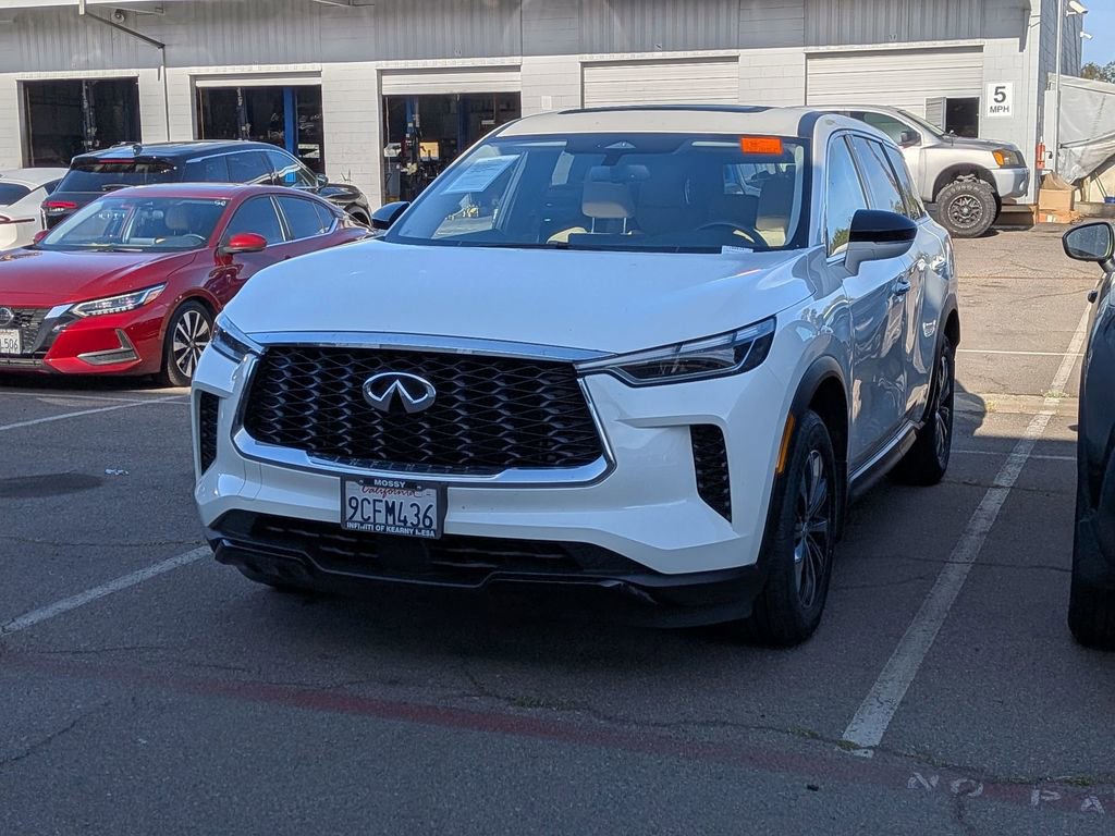 Used 2022 INFINITI QX60 Pure FWD image 1