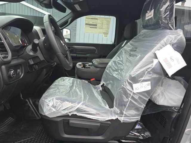 New 2026 RAM 3500 Tradesman AWD/4WD image 11