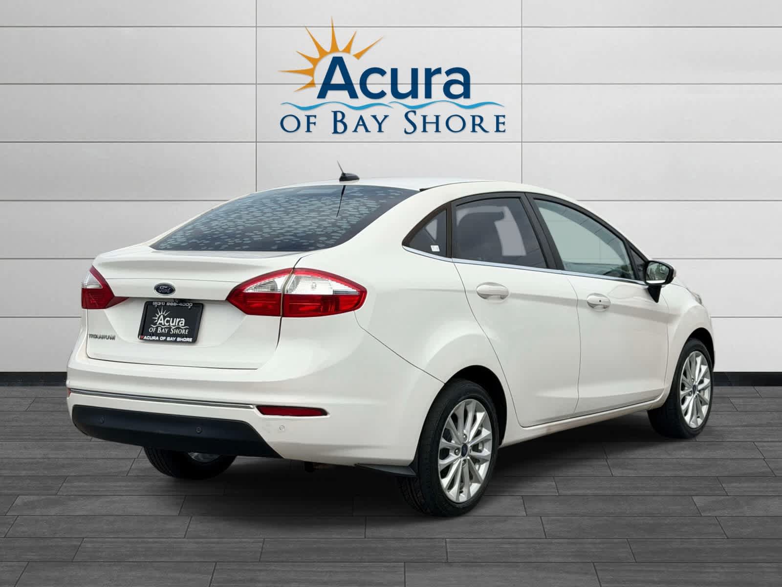 Used 2017 Ford Fiesta Titanium FWD image 6