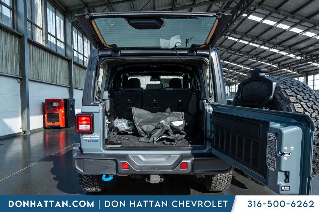 Used 2024 Jeep Wrangler Unlimited image 36