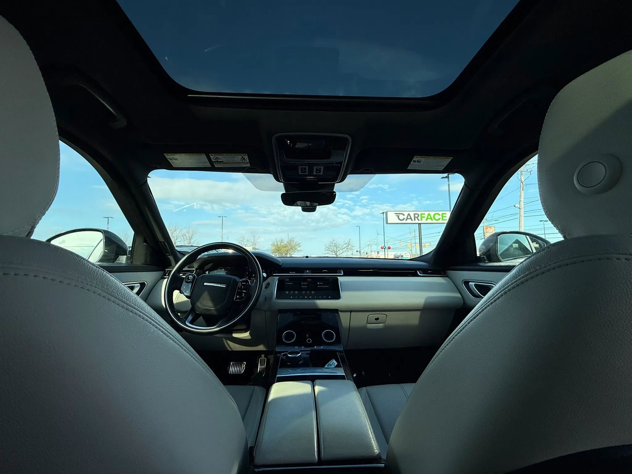 Used 2020 Land Rover Range Rover Velar R-Dynamic S AWD/4WD image 25