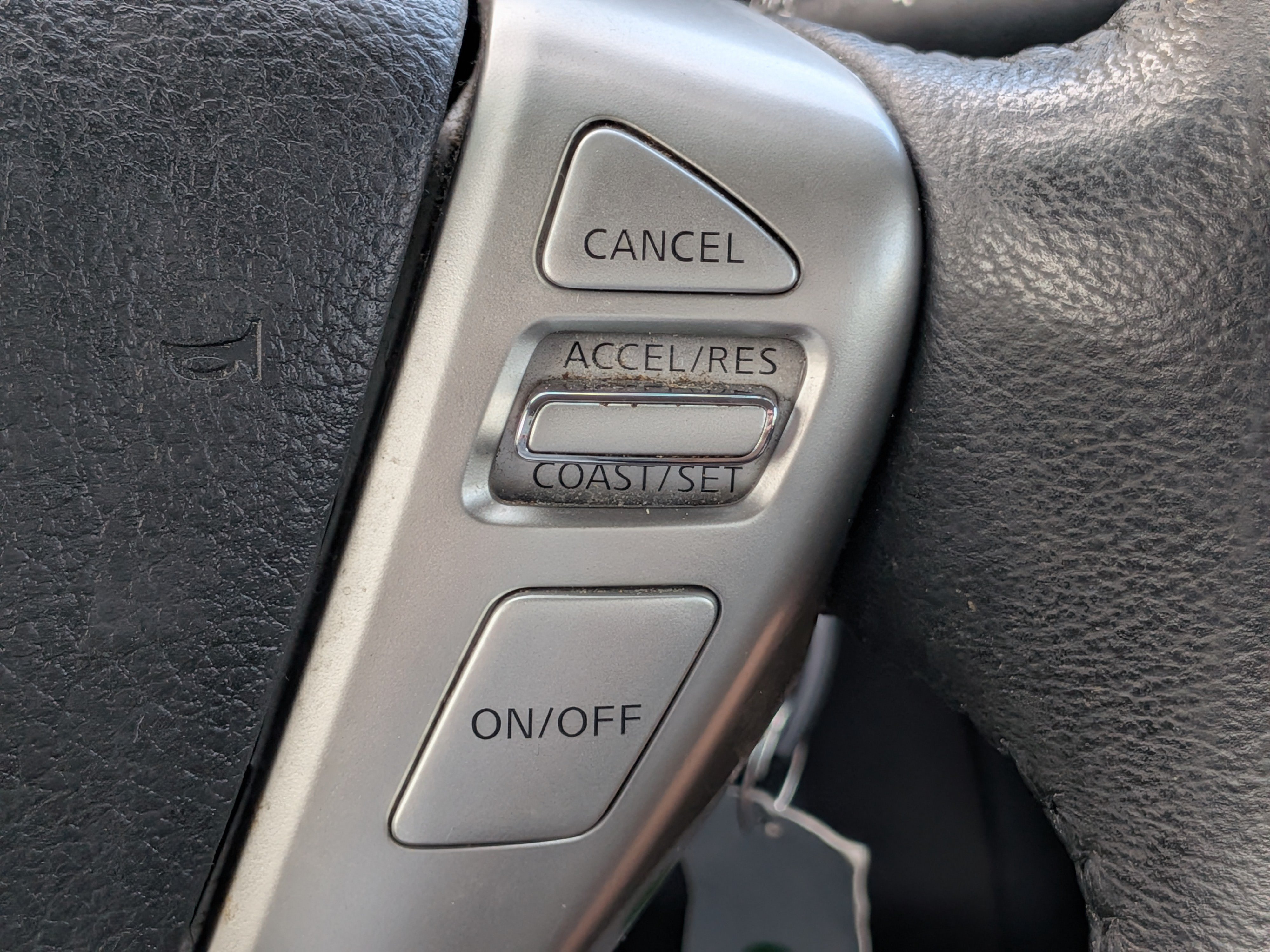 Used 2016 Nissan Versa Note SV w/ Sport Value Package FWD image 23
