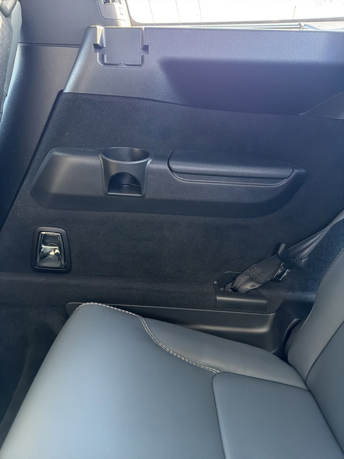 Used 2024 Volvo XC90 T8 Ultimate w/ Protection Package Premier image 67