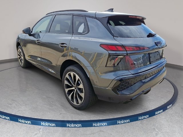 New 2026 Audi Q3 quattro 2.0T AWD/4WD image 2