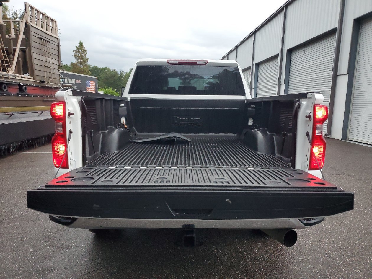 Used 2025 Chevrolet Silverado 2500 LT w/ Convenience Package AWD/4WD image 10