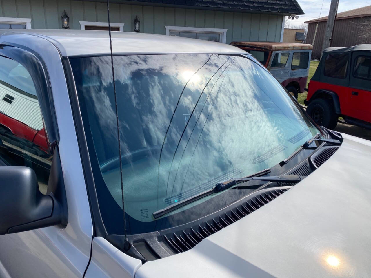 Used 2004 Chevrolet Silverado 1500 W/T image 41