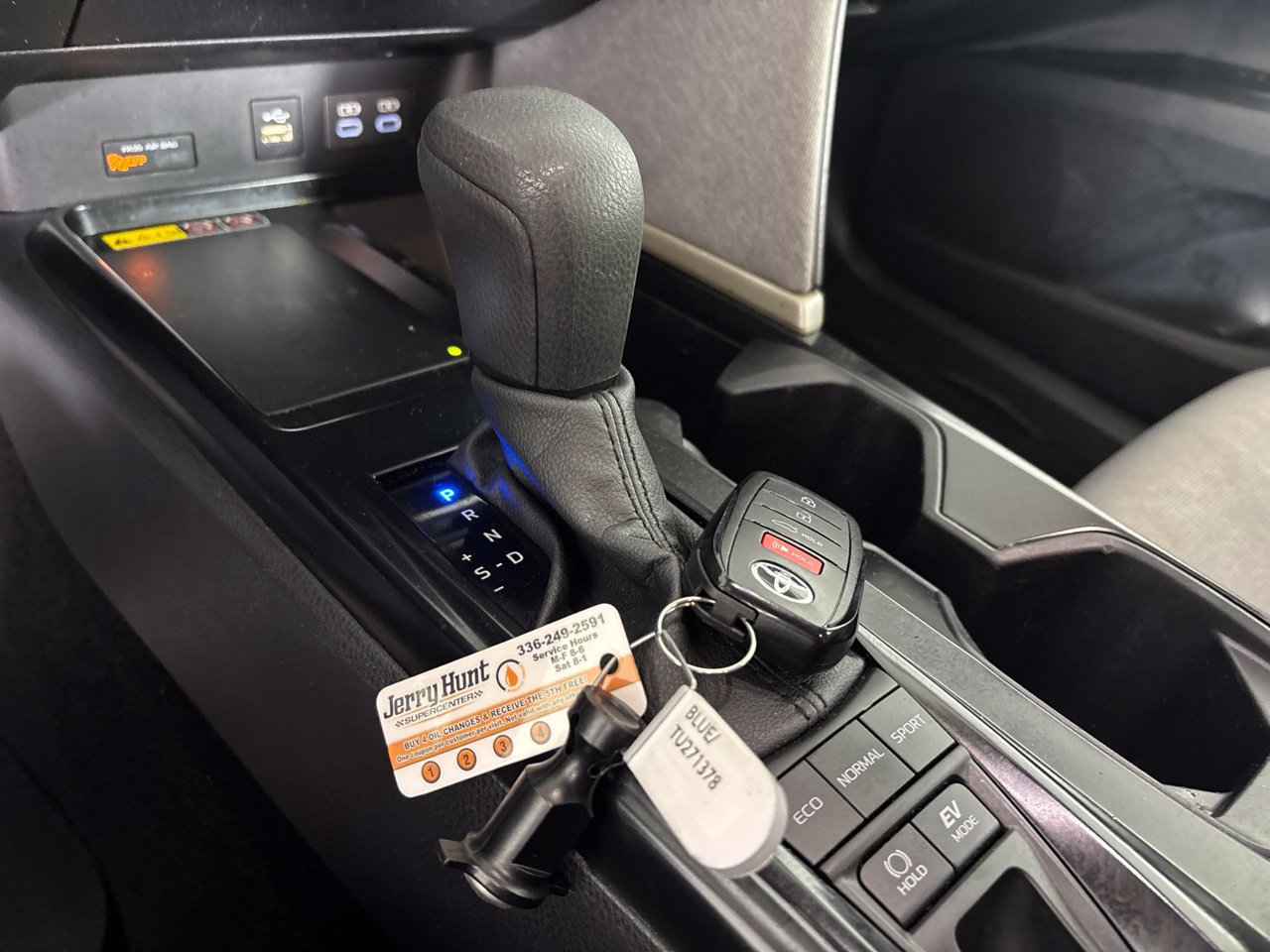 Used 2026 Toyota Camry LE FWD image 19