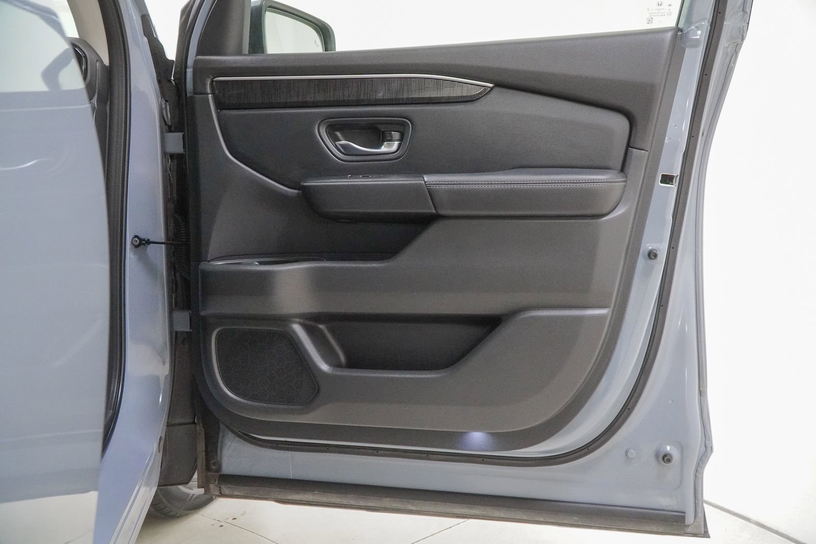 Used 2023 Honda Pilot Elite image 39