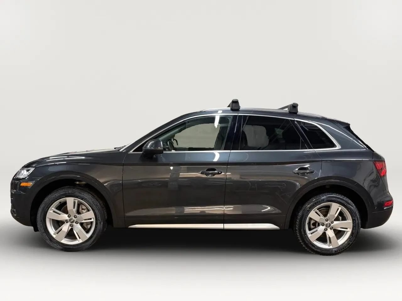 Used 2019 Audi Q5 2.0T Premium Plus AWD/4WD image 5