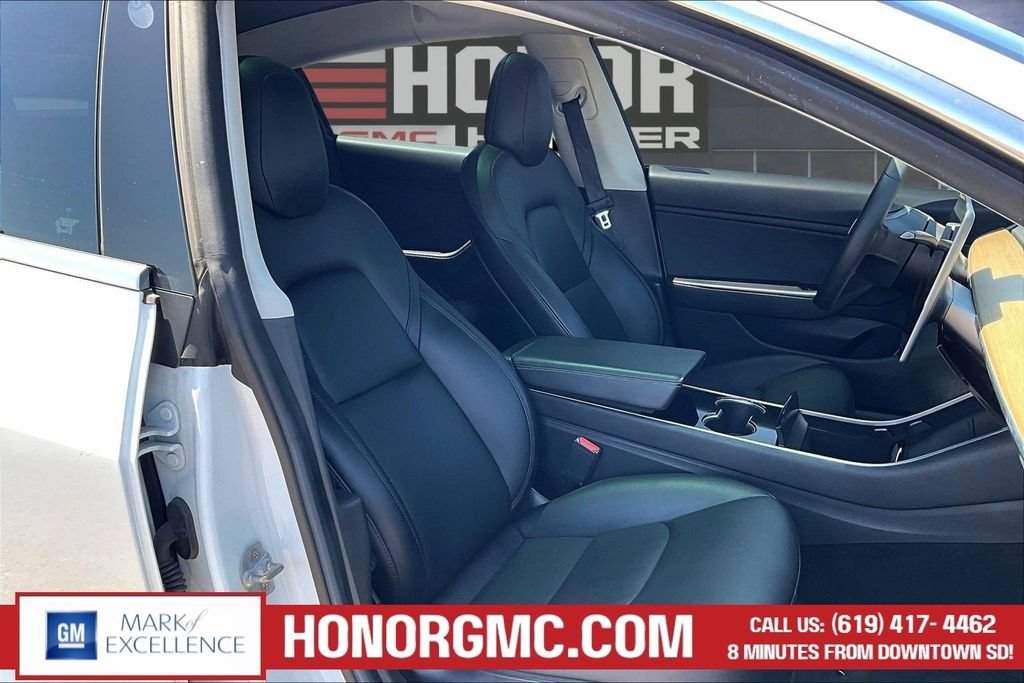 Used 2019 Tesla Model 3 Standard Range RWD image 28