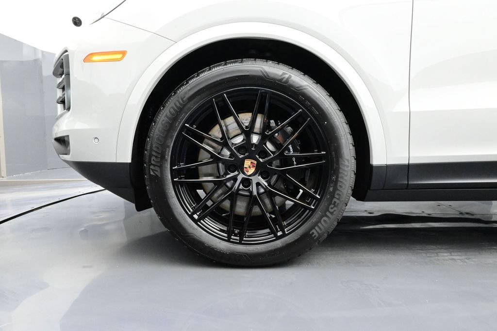 New 2026 Porsche Cayenne S AWD/4WD image 6