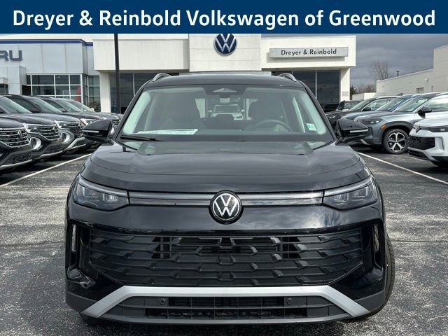 New 2026 Volkswagen Tiguan S FWD image 2