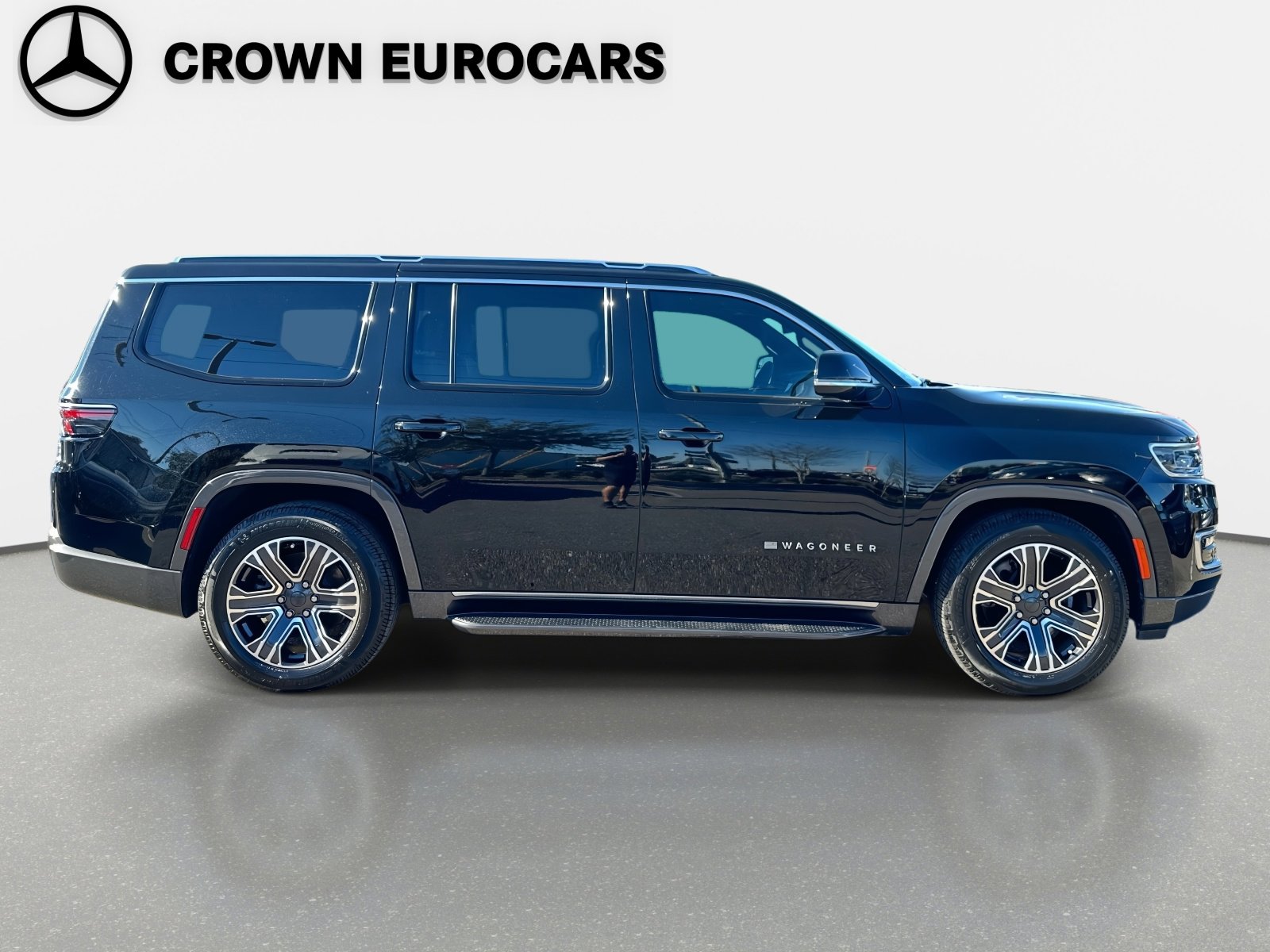 Used 2022 Jeep Wagoneer Series III w/ Flexible Seating Group image 7