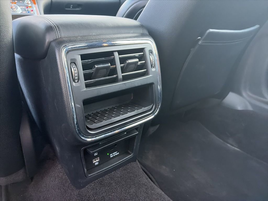 Used 2018 Lincoln Continental Select image 26