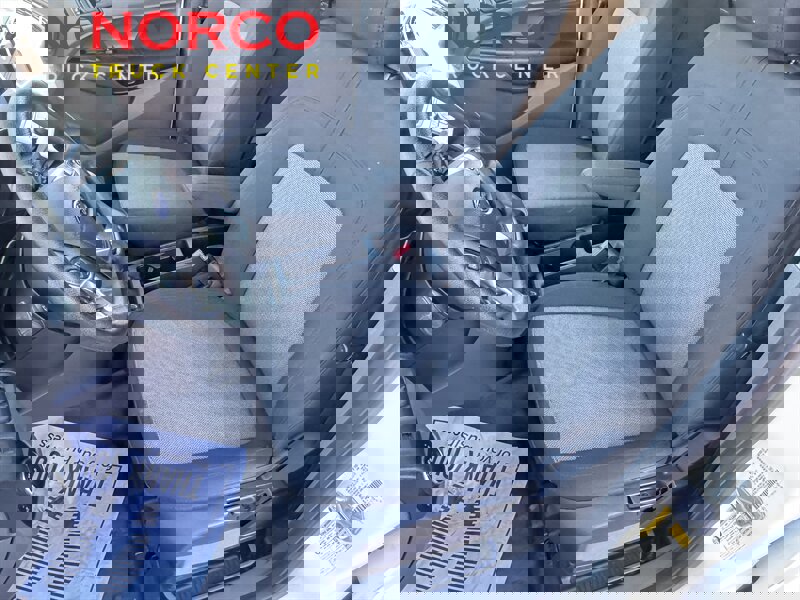 Used 2020 Ford Transit Connect XL image 17