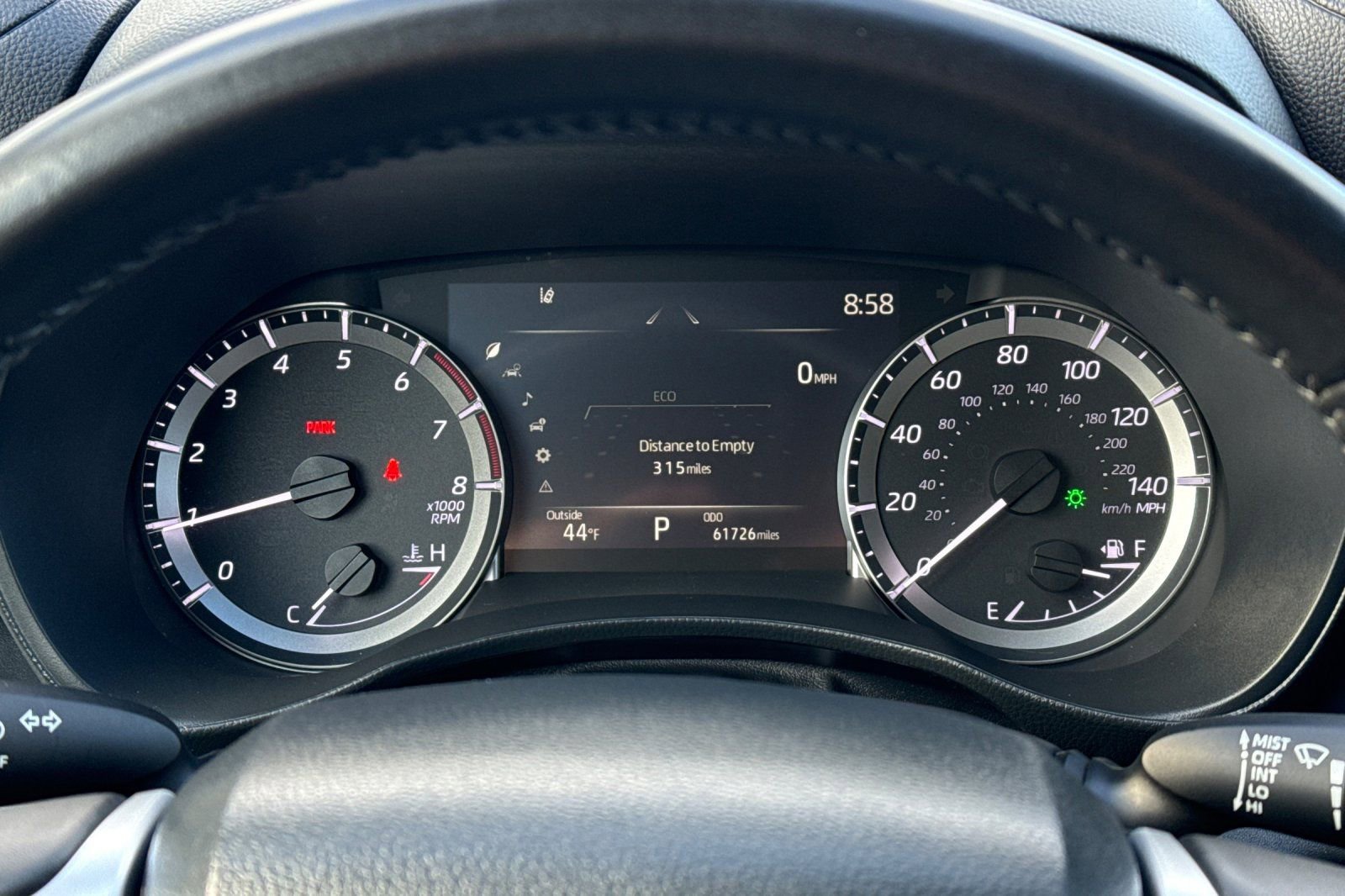 Used 2024 Toyota Highlander LE image 25