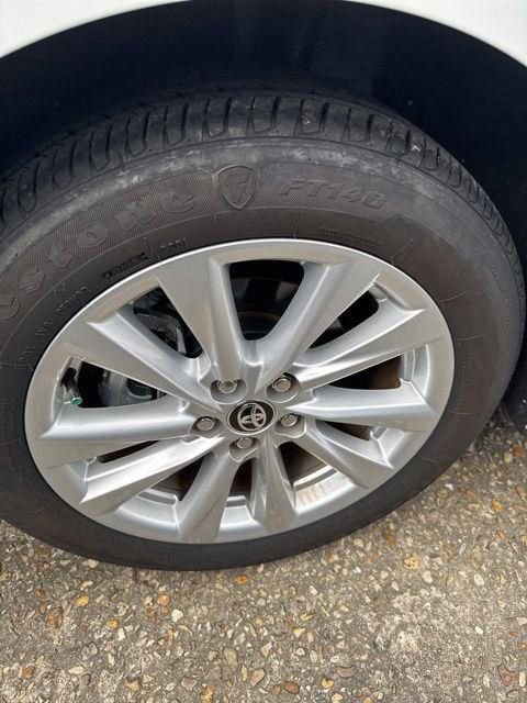 Used 2025 Toyota Corolla LE w/ LE Premium Package image 33