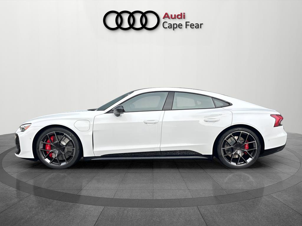 New 2026 Audi RS e-tron GT performance image 2