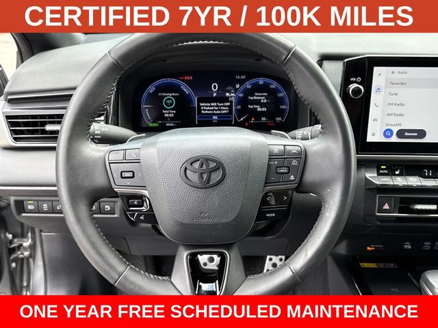 Used 2025 Toyota Camry XSE FWD image 19