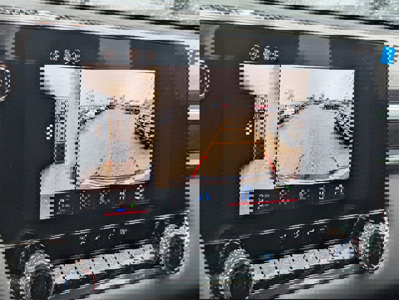 Used 2024 GMC Canyon Elevation w/ Convenience Package image 14