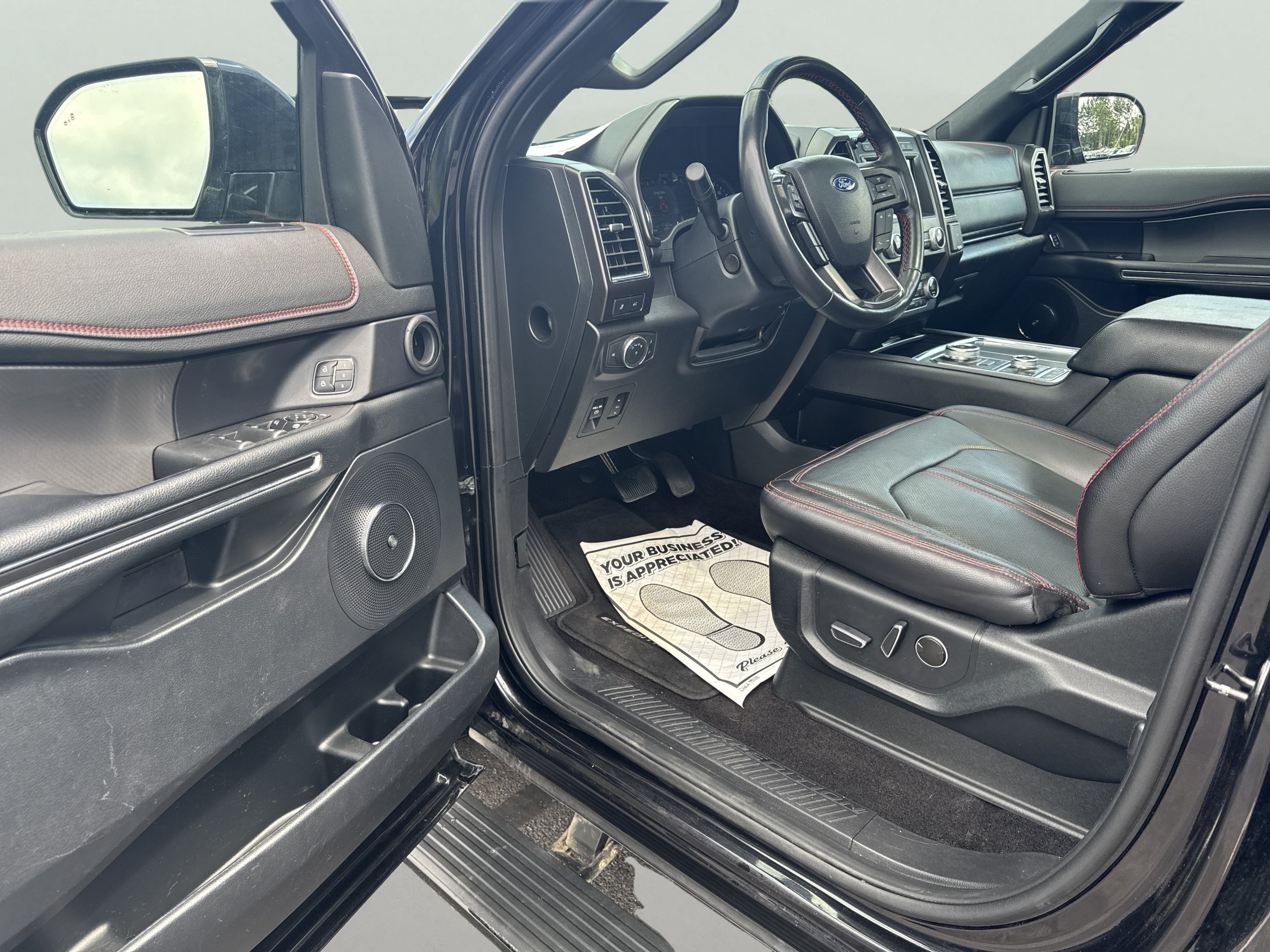 Used 2021 Ford Expedition Limited AWD/4WD image 19