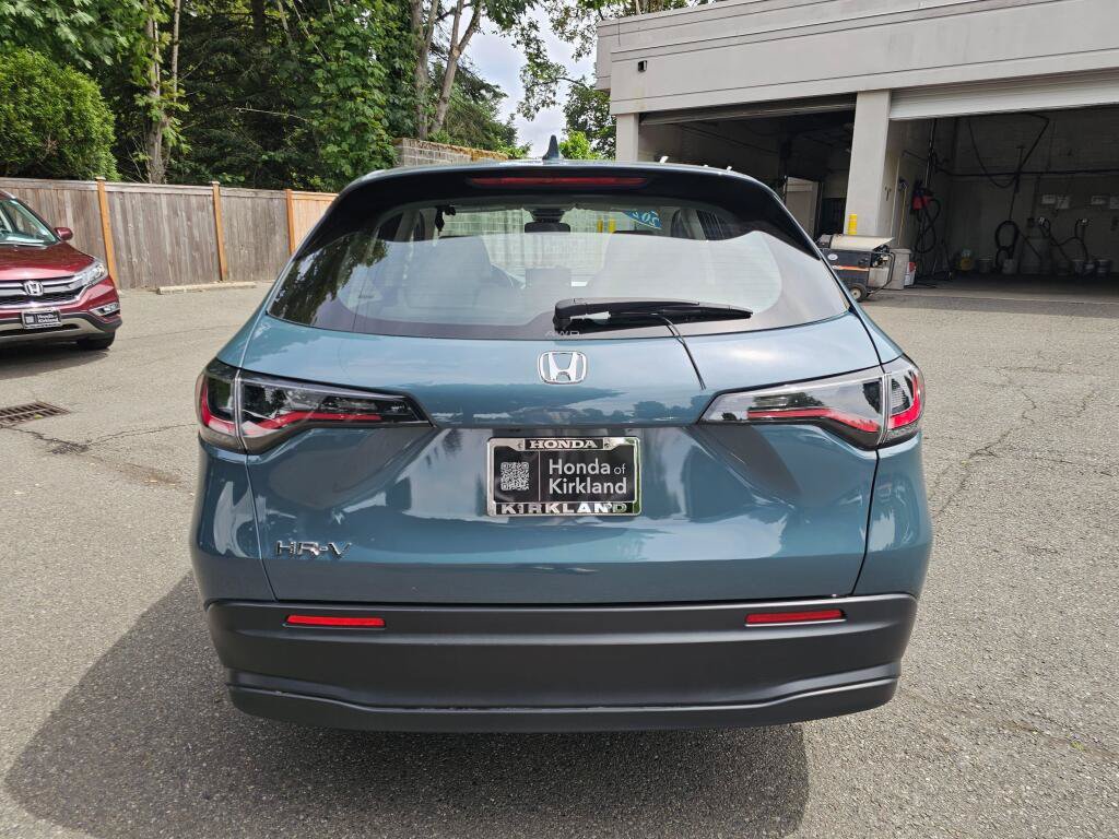 Used 2024 Honda HR-V LX image 6