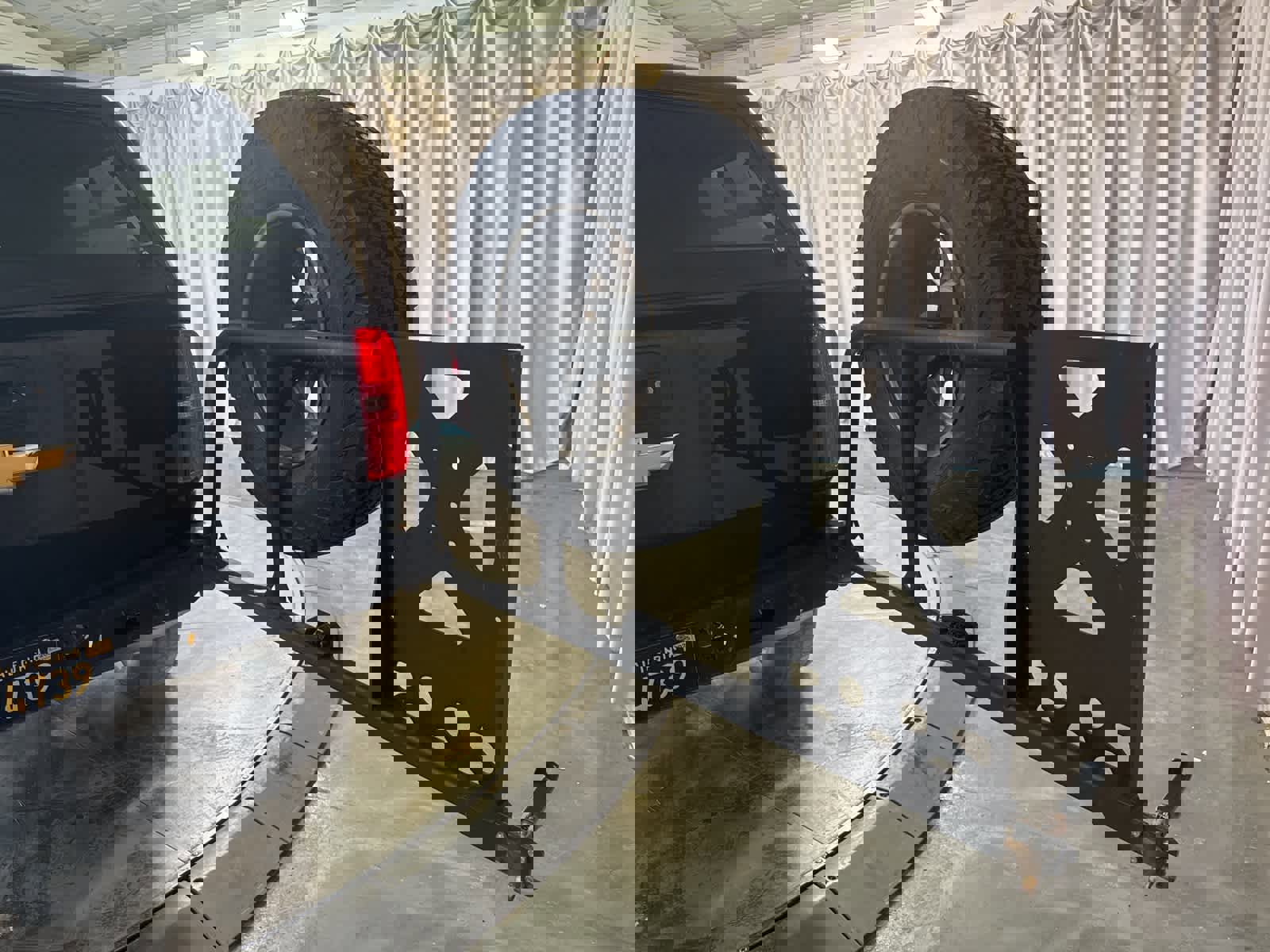 Used 2018 Chevrolet Colorado ZR2 image 16