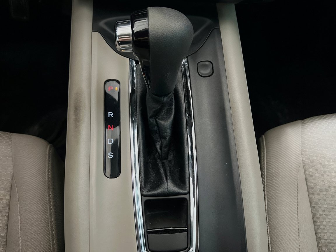Used 2020 Honda HR-V EX image 12