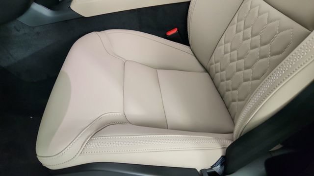 Used 2027 Volvo XC90 B6 Plus AWD/4WD image 13