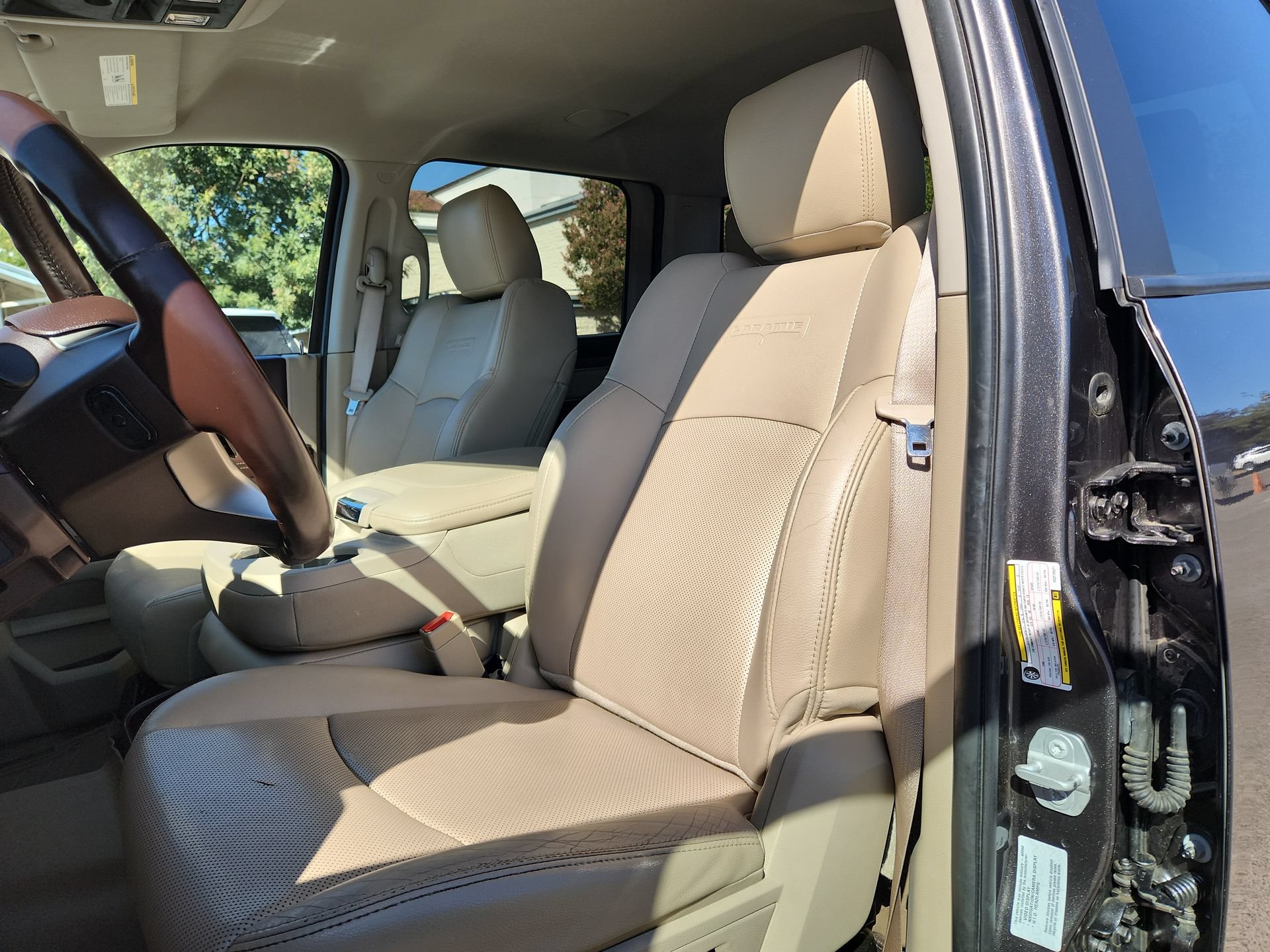 Certified 2016 RAM 2500 Laramie w/ Convenience Group AWD/4WD image 13