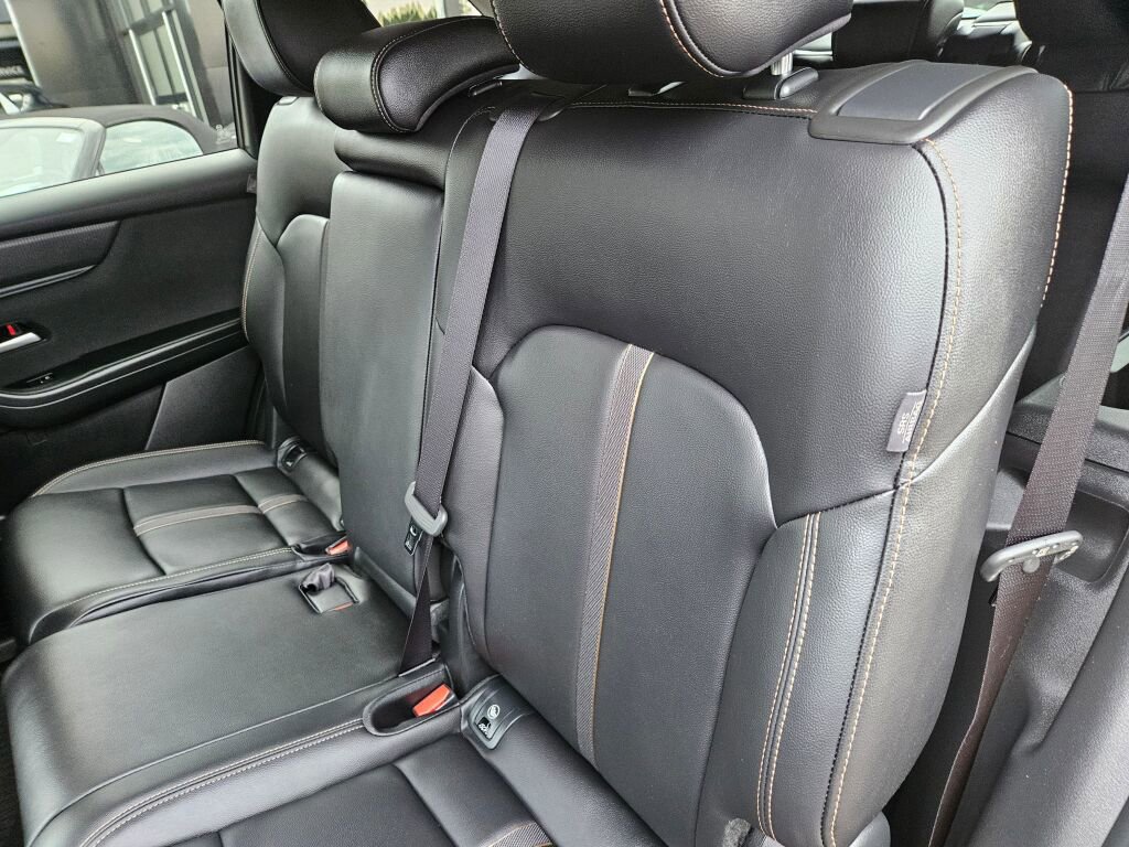 Certified 2025 MAZDA CX-90 3.3 Turbo w/ Select Package image 16