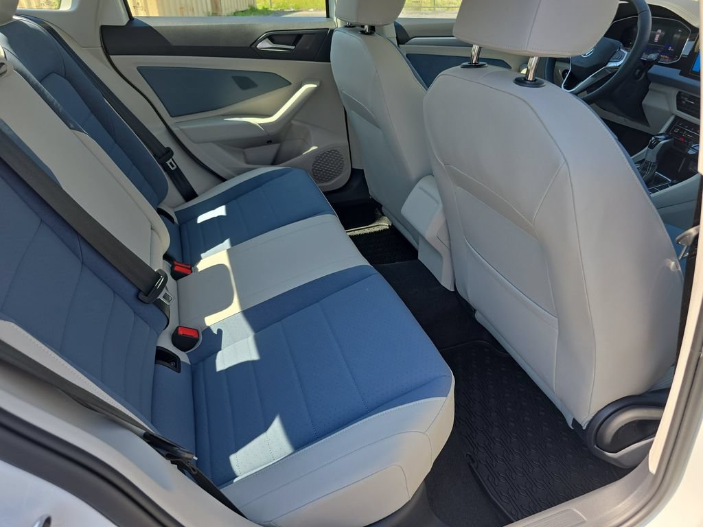 New 2026 Volkswagen Jetta SE FWD image 33