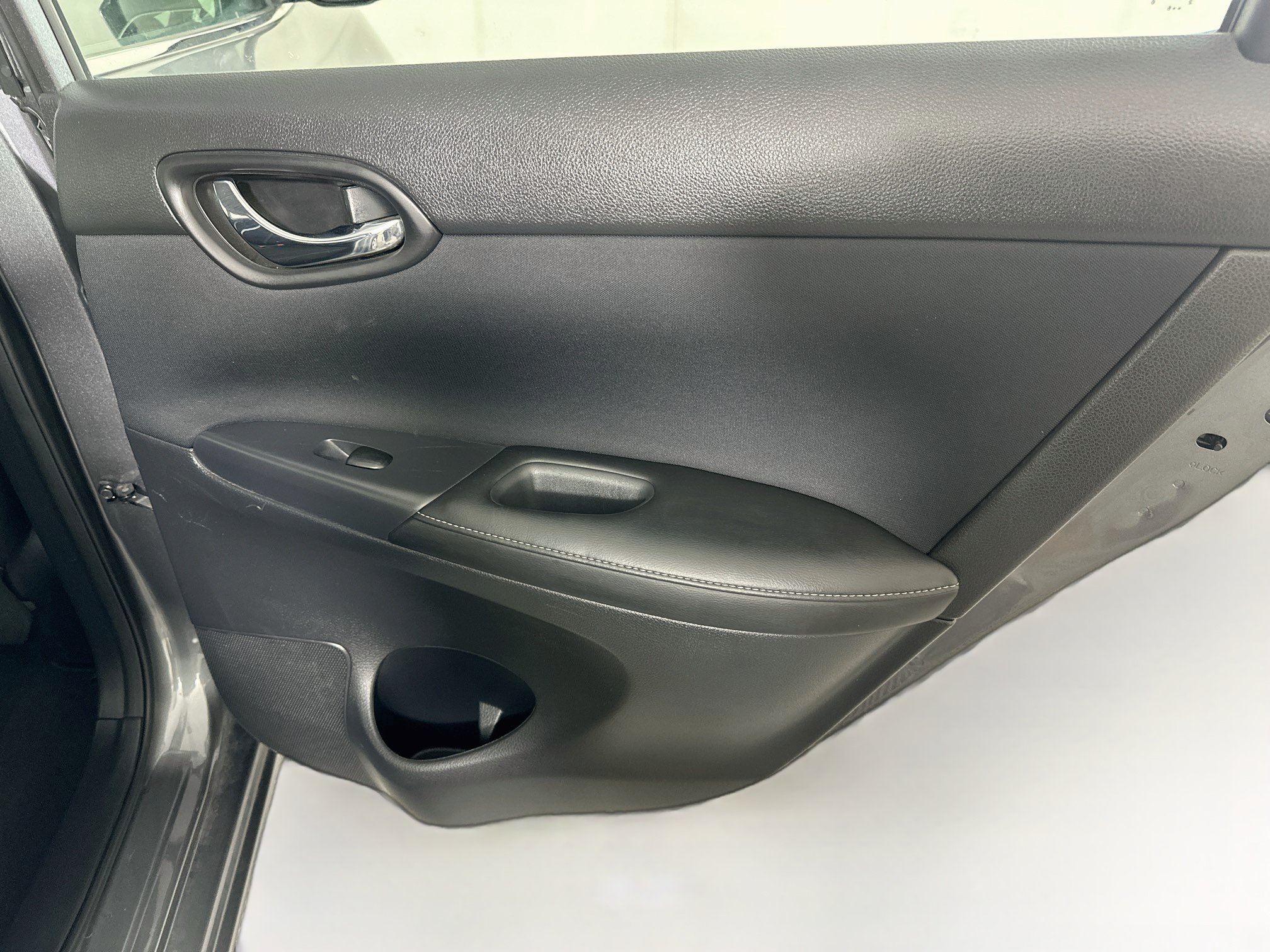 Used 2016 Nissan Sentra S FWD image 26