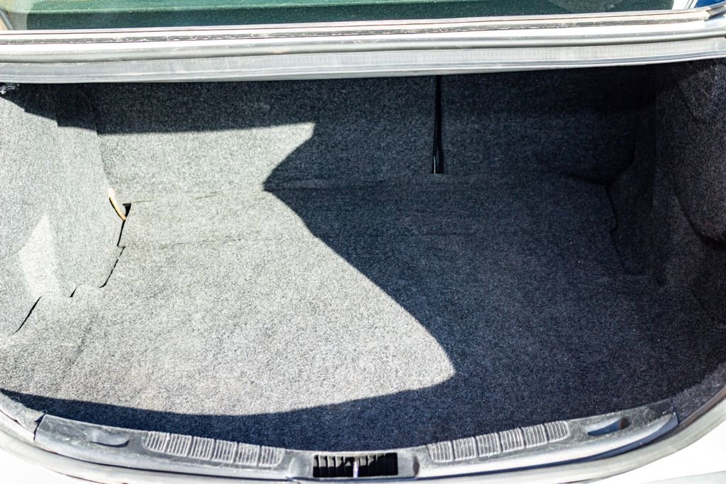 Used 2020 Ford Fusion SE image 5