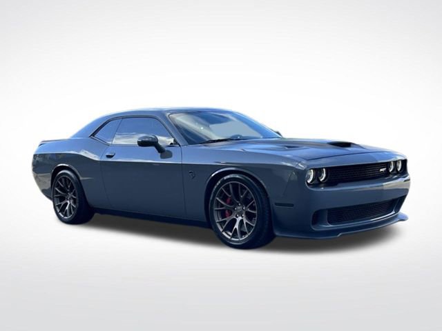 Used 2017 Dodge Challenger SRT Hellcat RWD image 1