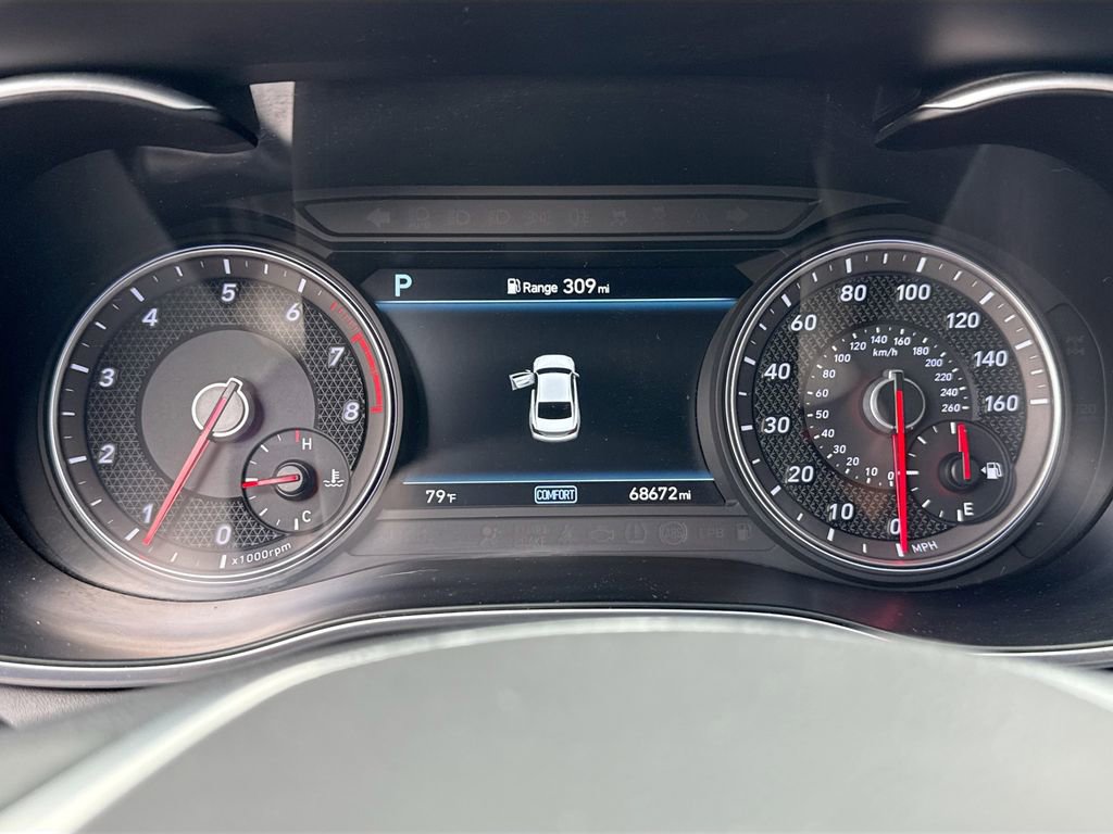 Used 2020 Genesis G70 2.0T image 39